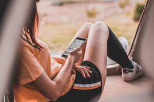 「別れたくない」のlineを既読無視…別れ話に返信しない男の心理