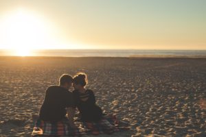 セフレから本命になる!体だけの関係になっている彼と付き合ったり復縁する方法