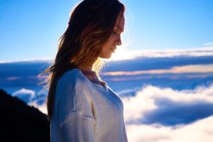 好きな人を忘れる方法。既婚者・同じ職場・片思いでも断ち切る効果的な忘れ方