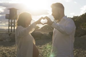 復縁したいと粘るのは逆効果!本当にやり直したい時の粘り方とウザいと思われずよりを戻せる秘策