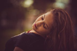 復縁は親に報告すべき?家族に言い出しづらい時の対処法&交際に口出しする父母との付き合い方
