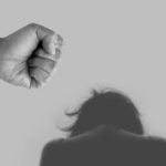 別れたいけど別れ話をするのが怖い!暴力男や重いストーカー男と安全に別れる方法と彼氏から逃げる最終手段