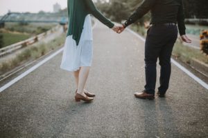 一緒にいるのに寂しい理由と不満の消し方を紹介!彼女を寂しくさせる男性の行動や上手に気持ちを伝えるコツ