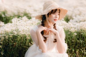 話しかけてくるけど連絡先を聞かれないのはなぜ?LINE交換できない男性心理と脈あり・脈なしサインを紹介!