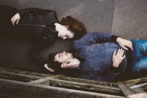 彼氏の顔が好きになれない!別れるべき?付き合い続けるべき?幸せになれる女性となれないケースを比較紹介