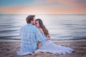 【無料占い】あの人はあなたの虜になる?夢中で「好きだ!会いたい!」と求めてもらえる?