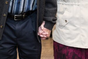 不倫・彼は奥さんと離婚してくれる?話は進んでる?【無料タロット占い】